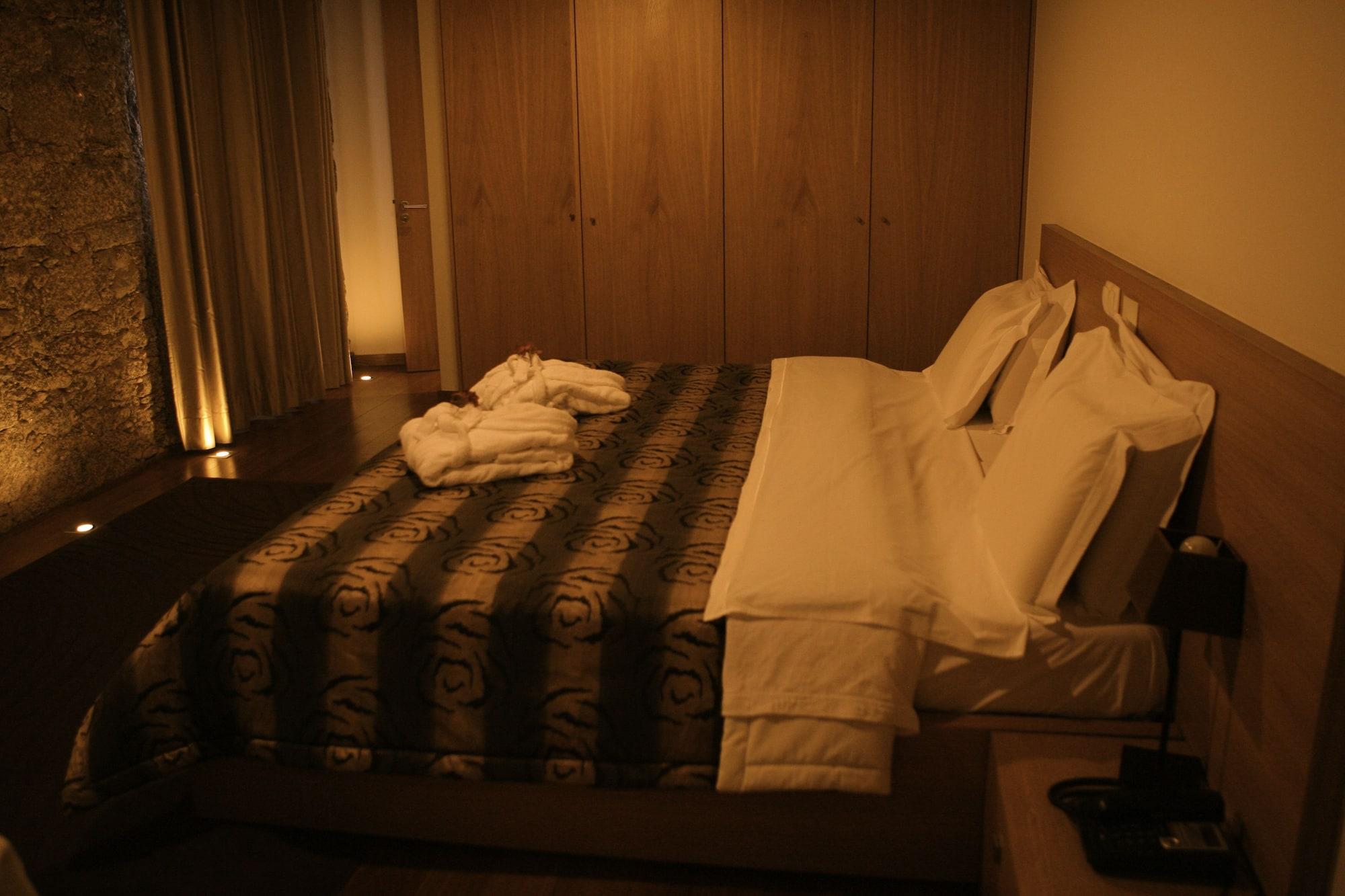 Hotel Rural Alves - Braga - Casa Alves De Torneiros Penso Экстерьер фото