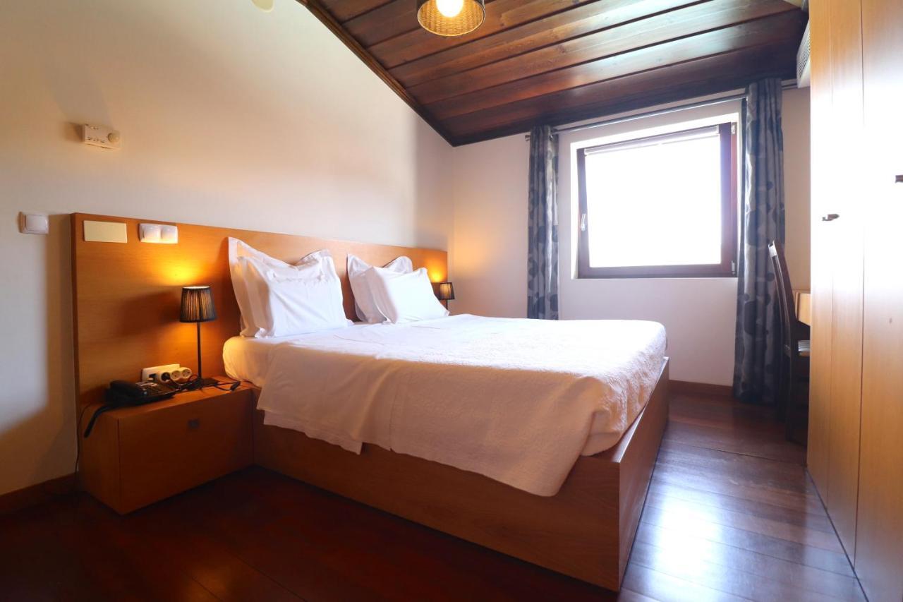 Hotel Rural Alves - Braga - Casa Alves De Torneiros Penso Экстерьер фото