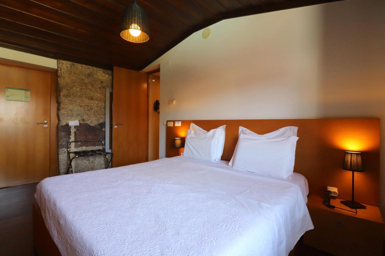 Hotel Rural Alves - Braga - Casa Alves De Torneiros Penso Экстерьер фото