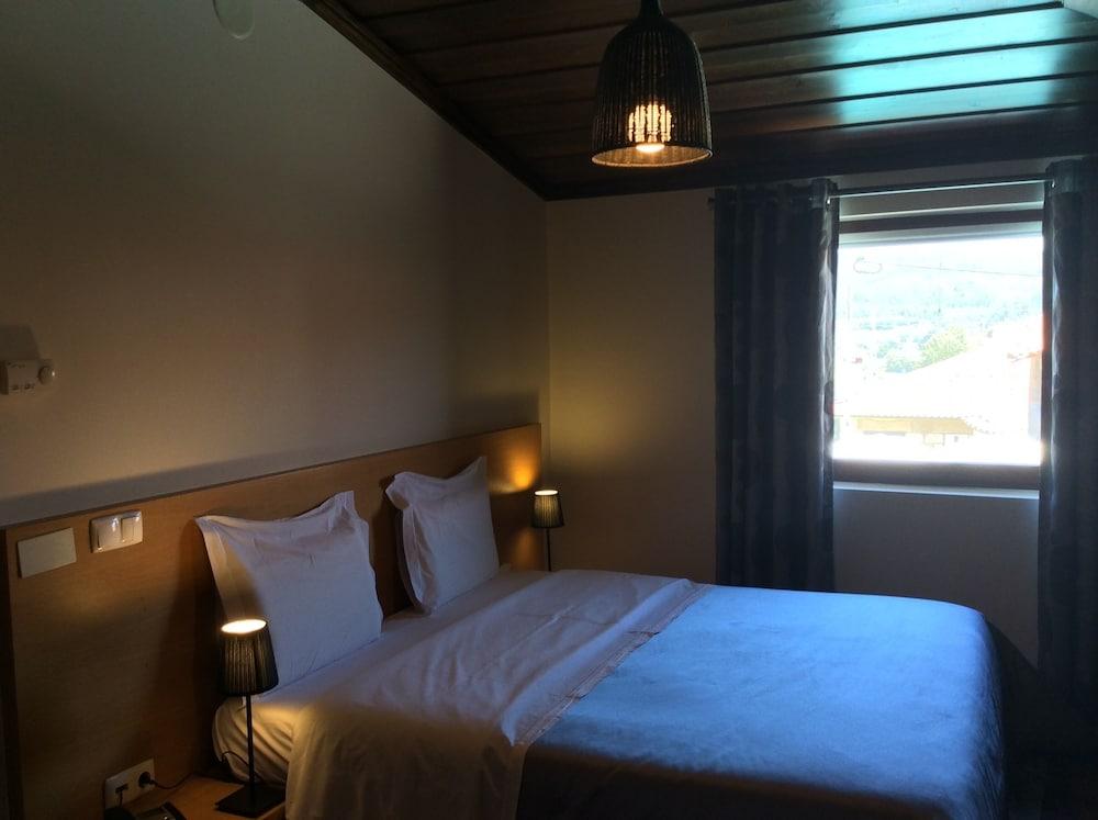 Hotel Rural Alves - Braga - Casa Alves De Torneiros Penso Экстерьер фото